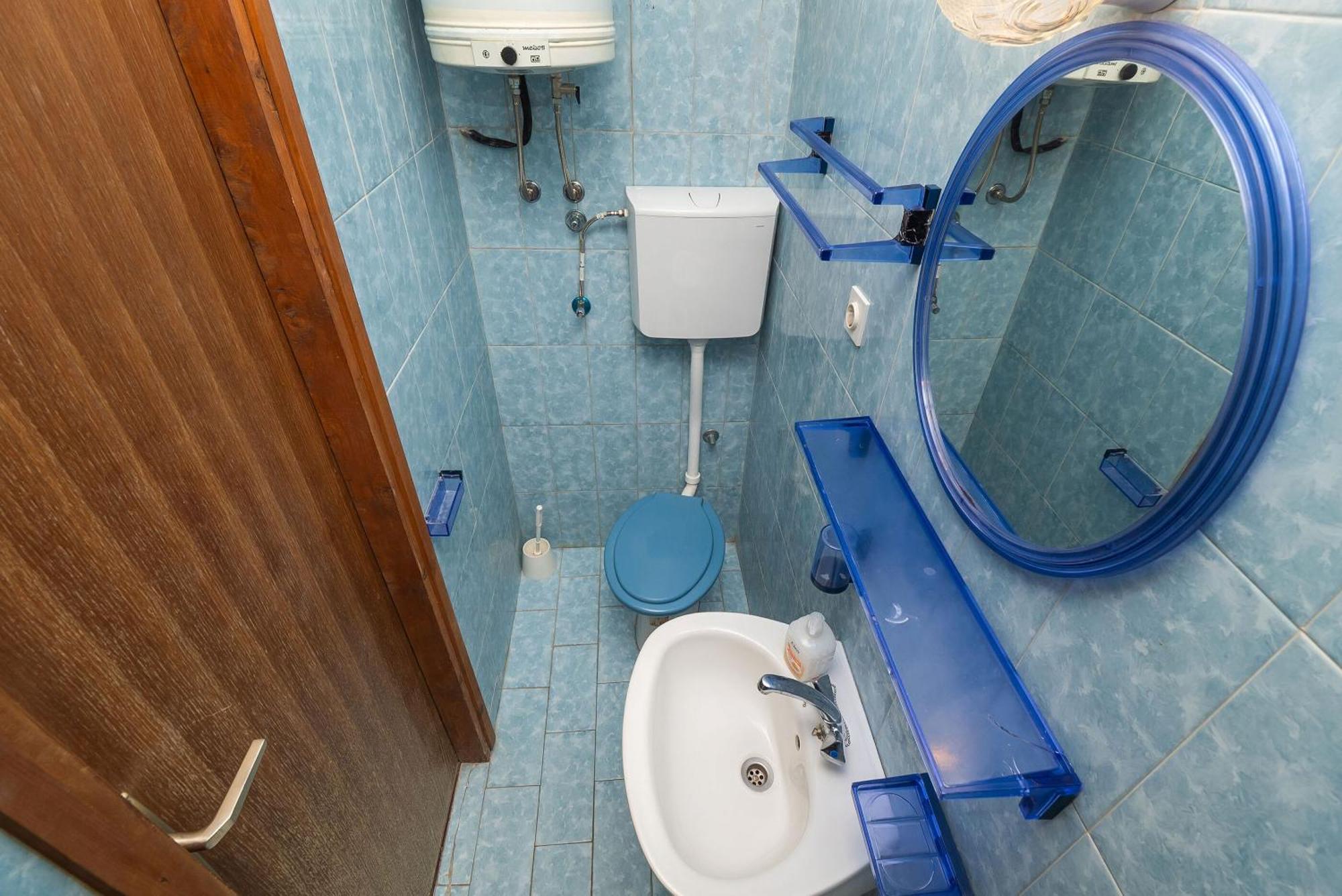 Apartment Ljuba Примоштен Экстерьер фото